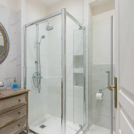 Spacious Luxury Apt In City Center Tan * Athènes